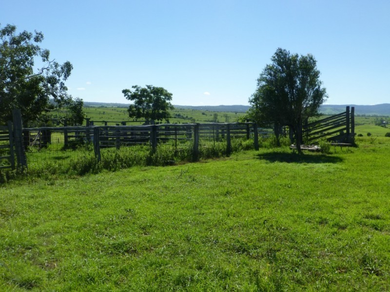 242 PEARCES ROAD, Dallarnil QLD 4621