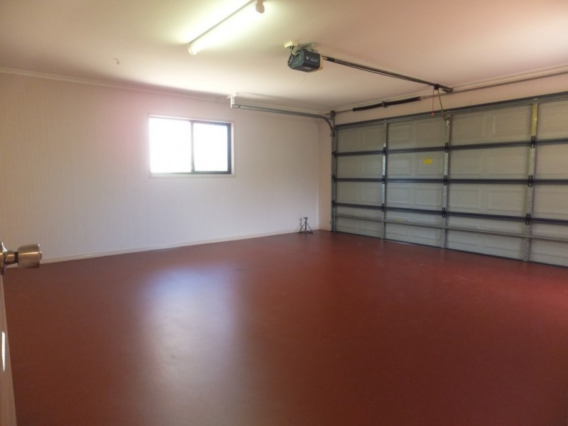 19 HINKLER STREET, Childers QLD 4660