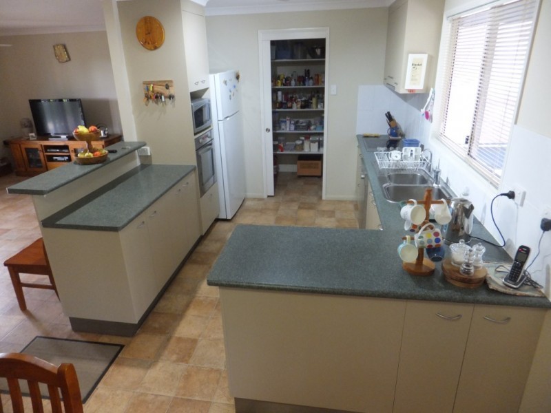 77 NORTH ISIS ROAD, North Isis QLD 4660