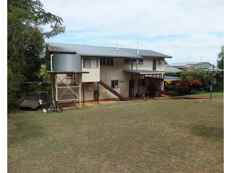 10 ELIZABETH STREET, Childers QLD 4660