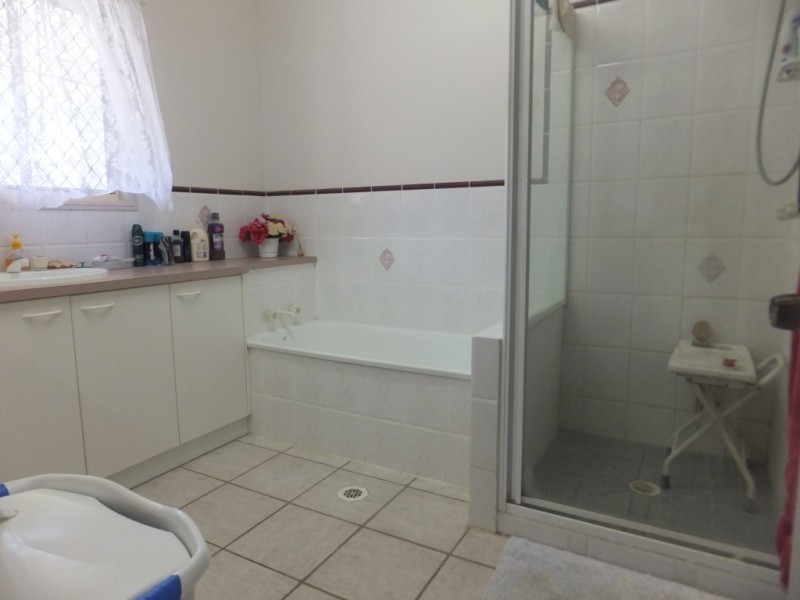 31 SUNNYBRAE CIRCUIT, Redridge QLD 4660