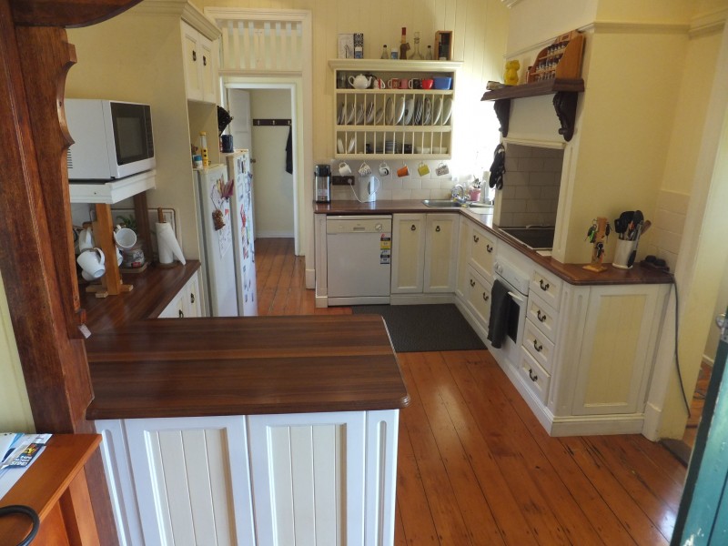 23 BROADHURST STREET, Childers QLD 4660