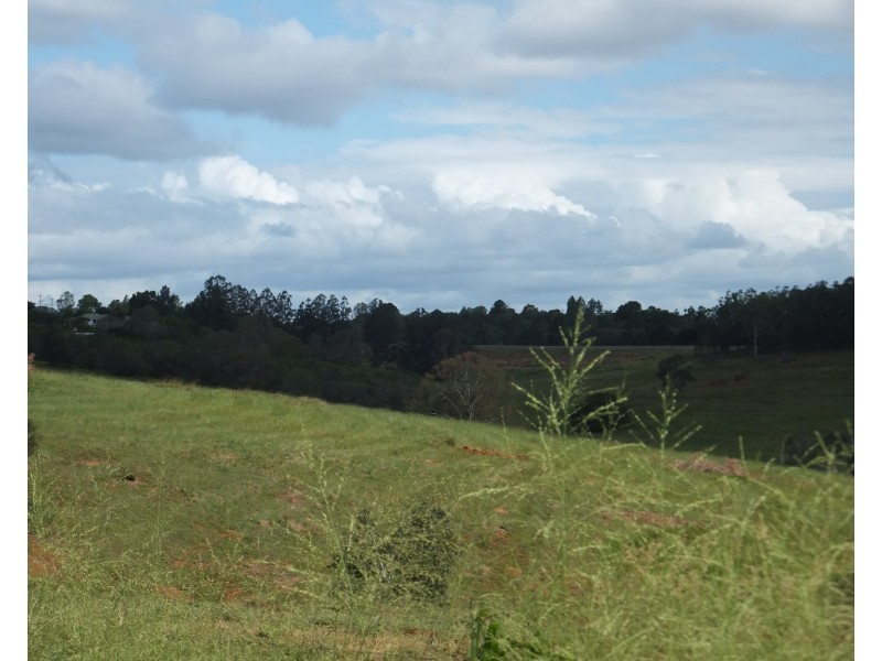 33 OLD CREEK ROAD, Childers QLD 4660