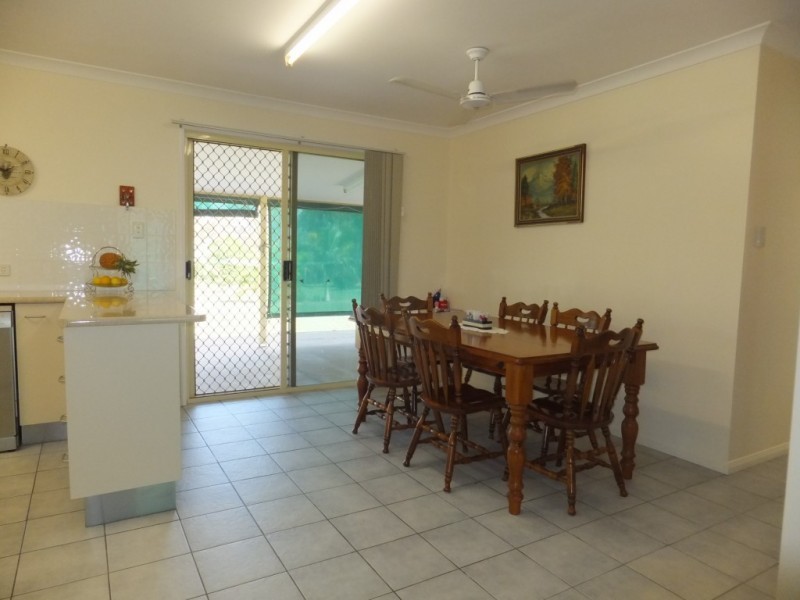 90 MULLERS ROAD, Childers QLD 4660