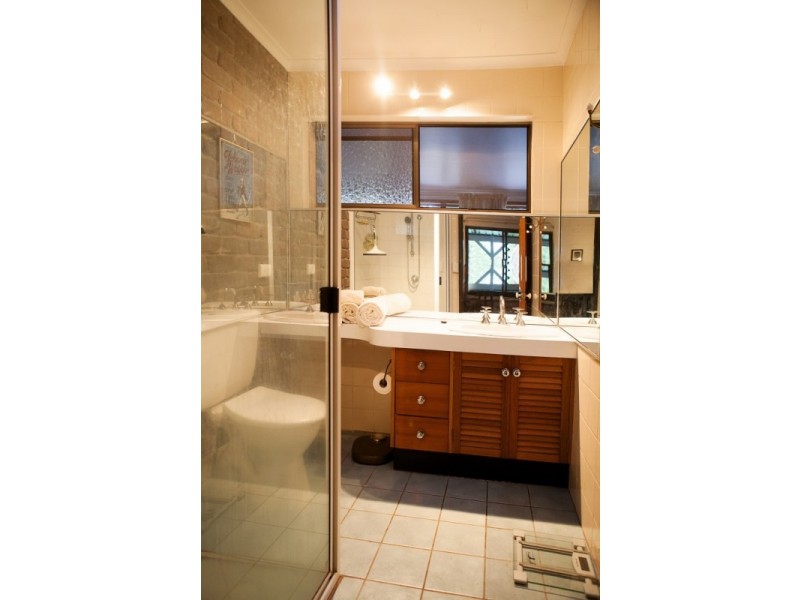 188 AERODROME ROAD, South Isis QLD 4660