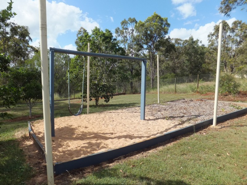 32 LAKEVIEW DRIVE, Apple Tree Creek QLD 4660