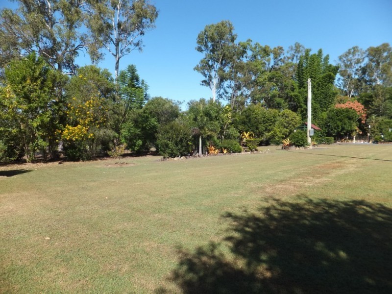 221 STATION ROAD, Horton QLD 4660