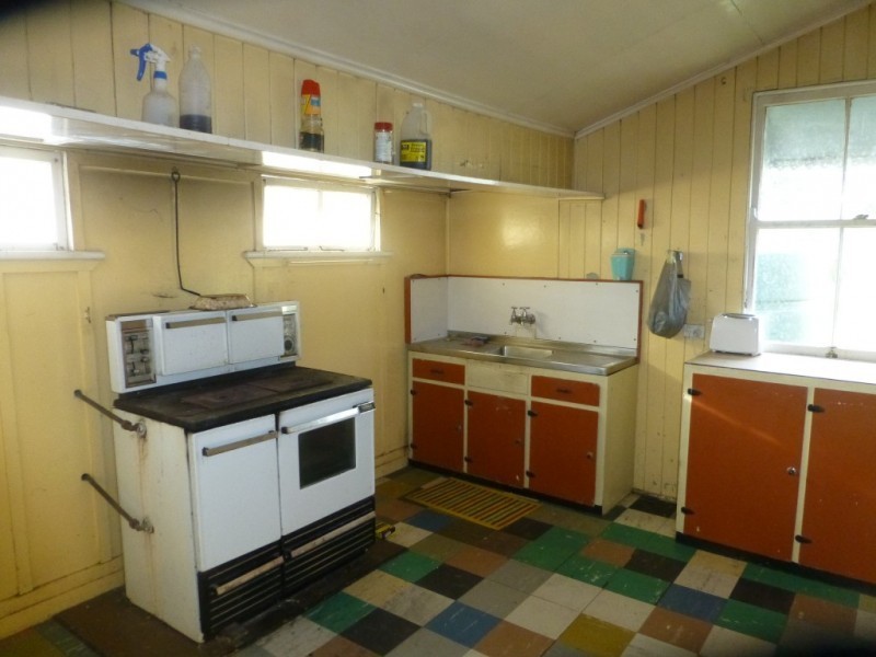 5608 BRUCE HIGHWAY, Tiaro QLD 4650