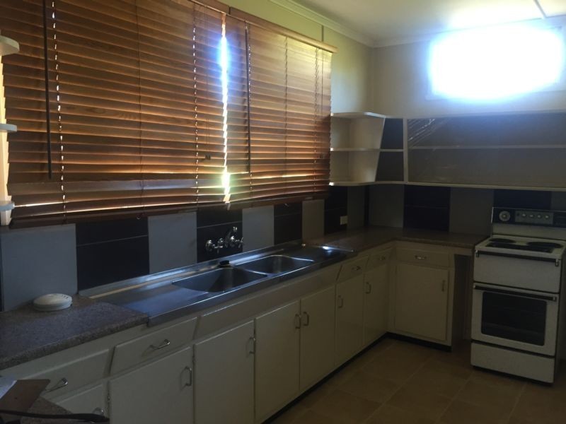 10 Norman Street, Cordalba QLD 4660