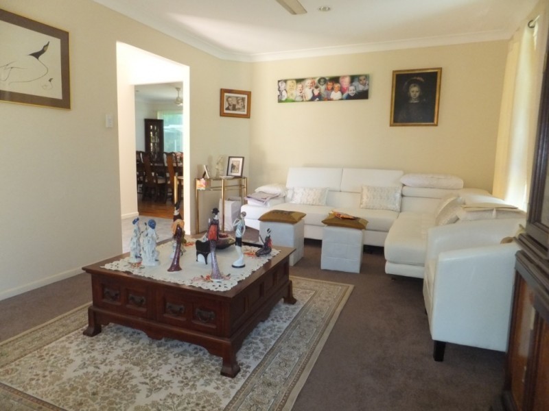 18 GAYDON STREET, Childers QLD 4660