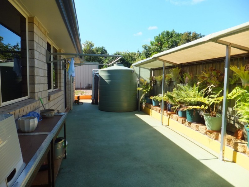 18 GAYDON STREET, Childers QLD 4660
