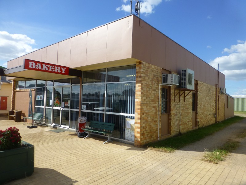 23 EDWARD STREET, Biggenden QLD 4621