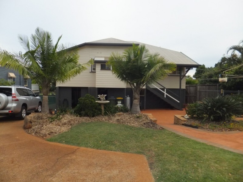 13 GAYDON STREET, Childers QLD 4660