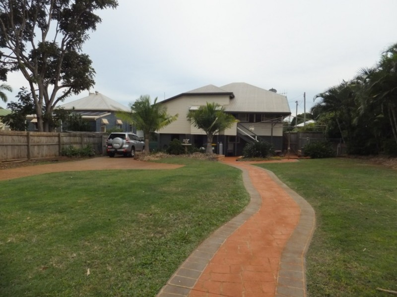 13 GAYDON STREET, Childers QLD 4660