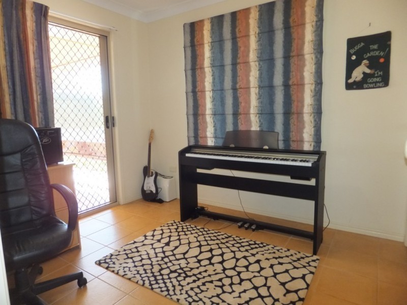 33 BROADHURST STREET, Childers QLD 4660