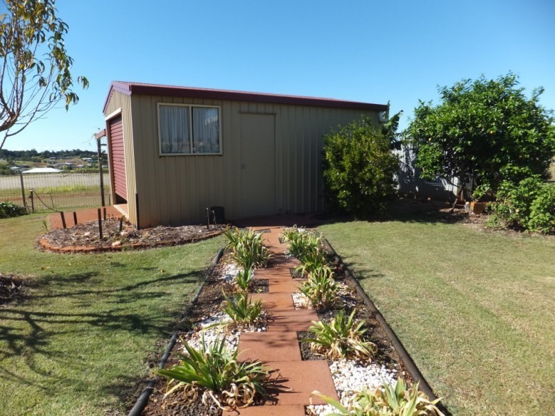 33 BROADHURST STREET, Childers QLD 4660