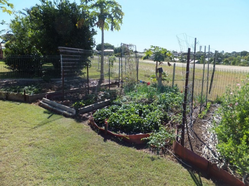 33 BROADHURST STREET, Childers QLD 4660