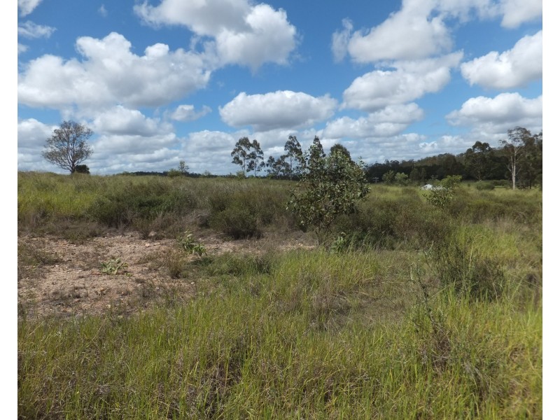 98 WHITEBRIDGE ROAD, North Isis QLD 4660