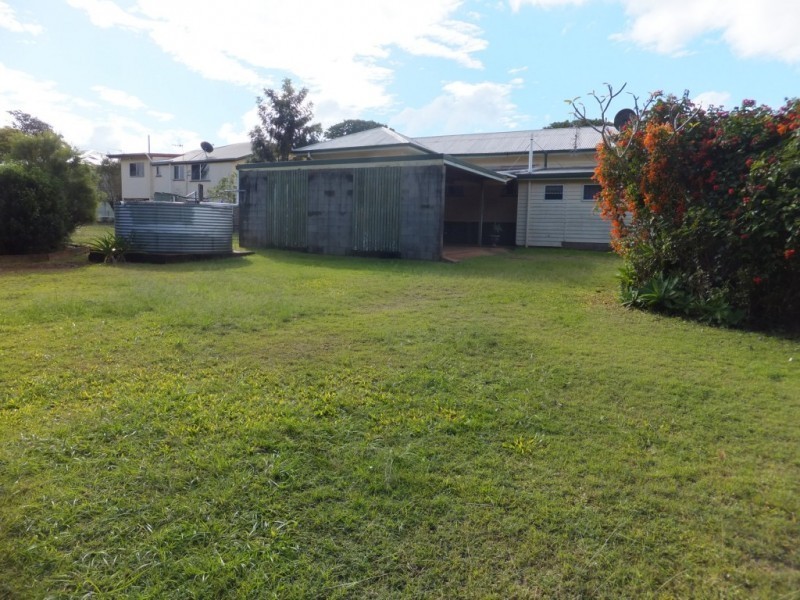 182 CHURCHILL STREET, Childers QLD 4660