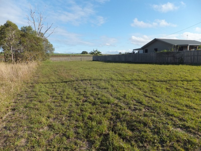 12 CHURCH STREET, Horton QLD 4660