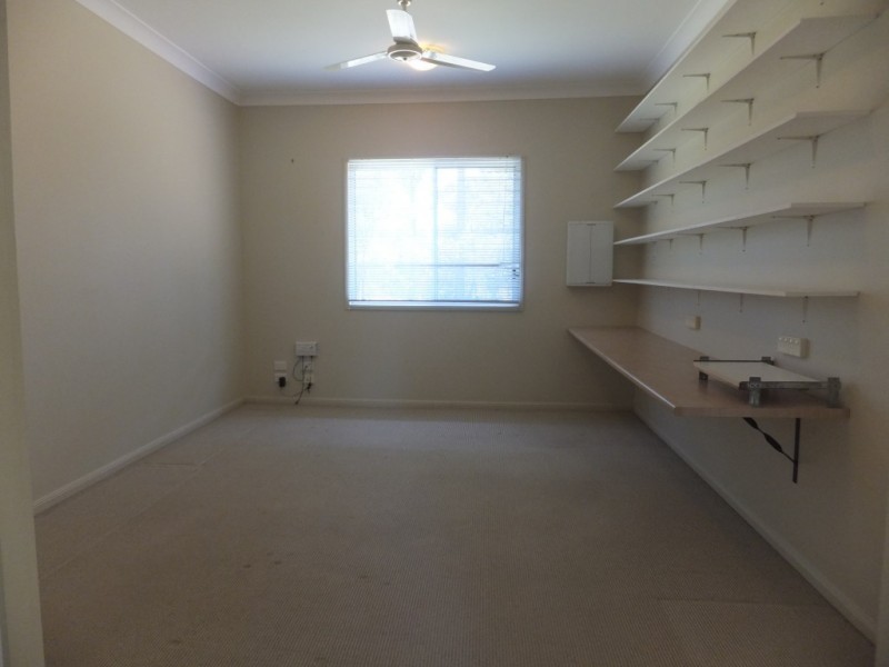 13 GREVILLEA DRIVE, Redridge QLD 4660