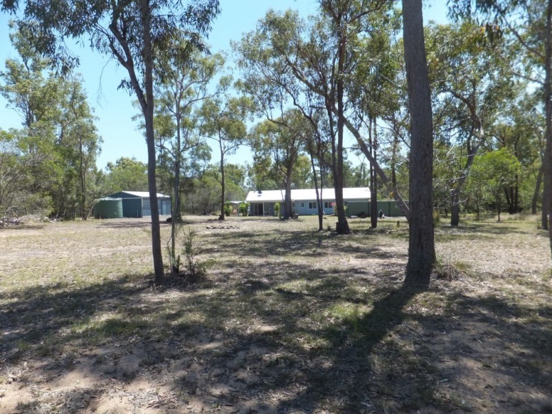13 GREVILLEA DRIVE, Redridge QLD 4660