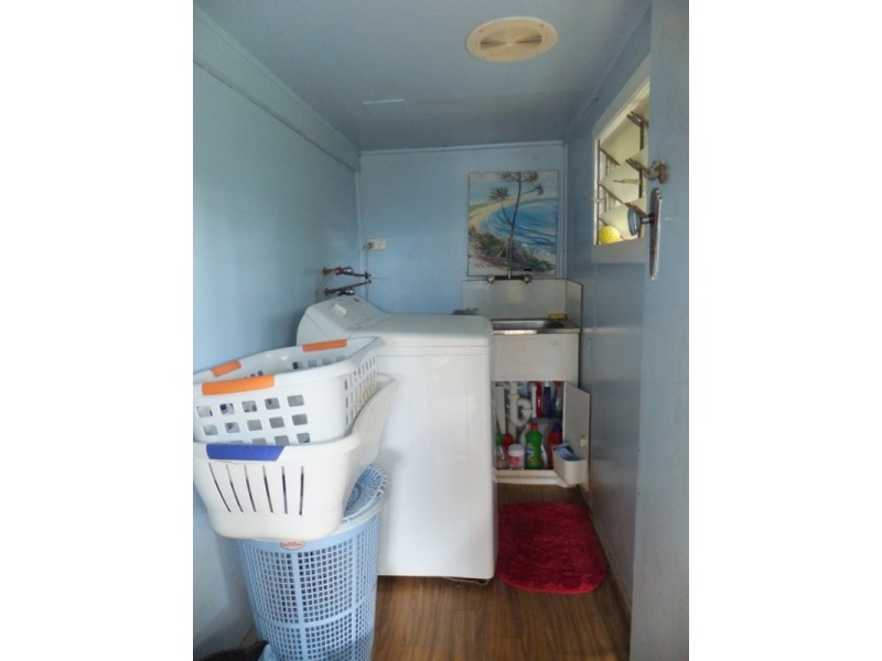 6 Queen Street, Childers QLD 4660