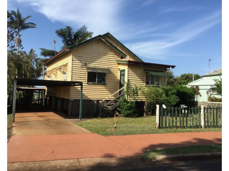 101 Churchill St, Childers QLD 4660