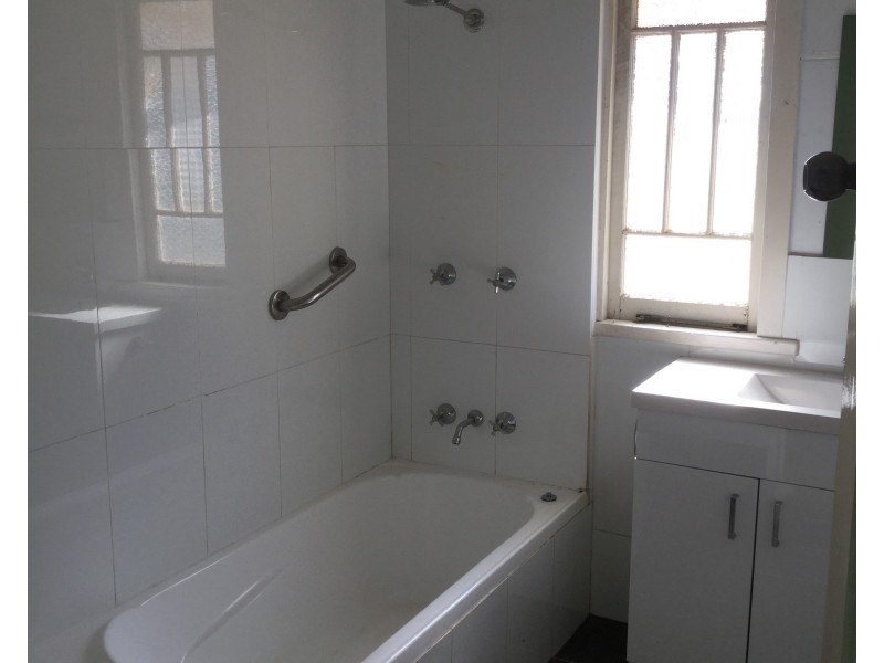 101 Churchill St, Childers QLD 4660