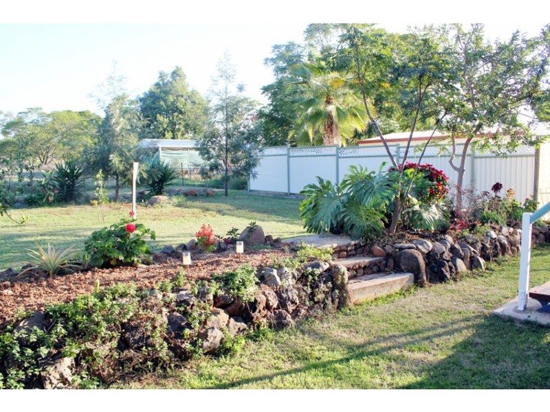 31 Arthur Street, Gayndah QLD 4625