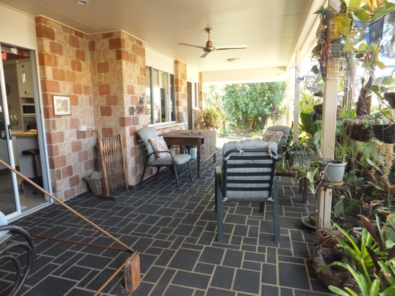 3/40 MACROSSAN STREET, Childers QLD 4660