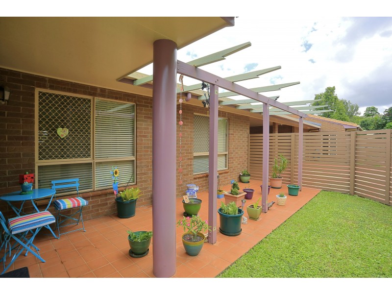 2/5 CEVN STREET, Childers QLD 4660