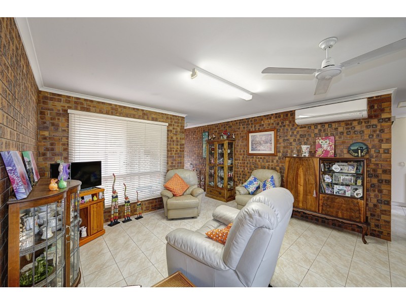 2/5 CEVN STREET, Childers QLD 4660