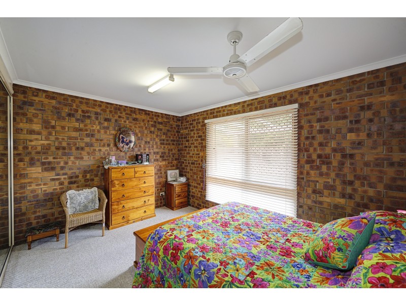 2/5 CEVN STREET, Childers QLD 4660