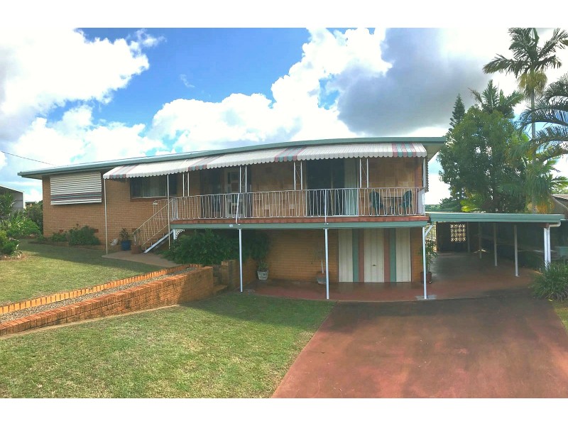 6 HARNEY STREET, Childers QLD 4660