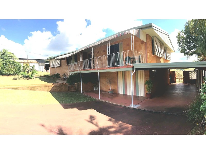 6 HARNEY STREET, Childers QLD 4660