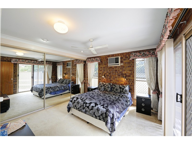 3/5 CEVN STREET, Childers QLD 4660