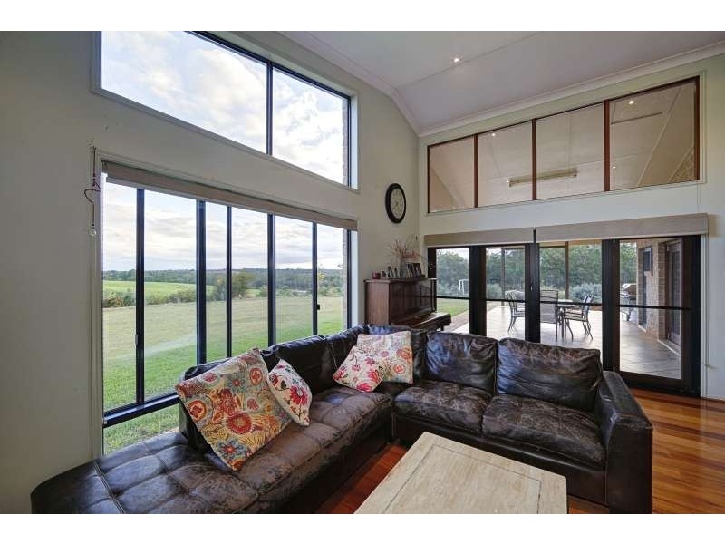 132 ABINGTON ROAD, Abington QLD 4660