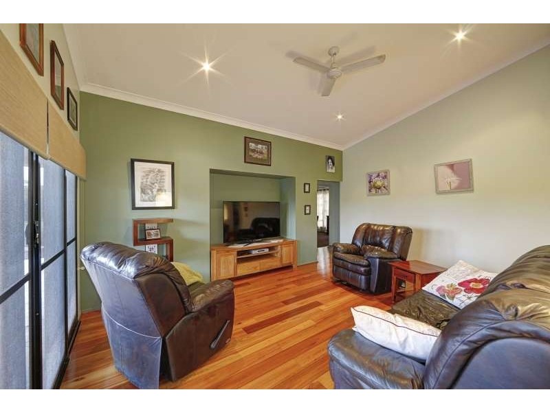 132 ABINGTON ROAD, Abington QLD 4660