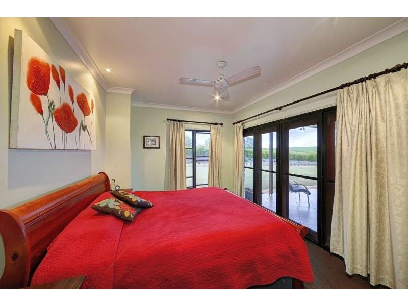 132 ABINGTON ROAD, Abington QLD 4660