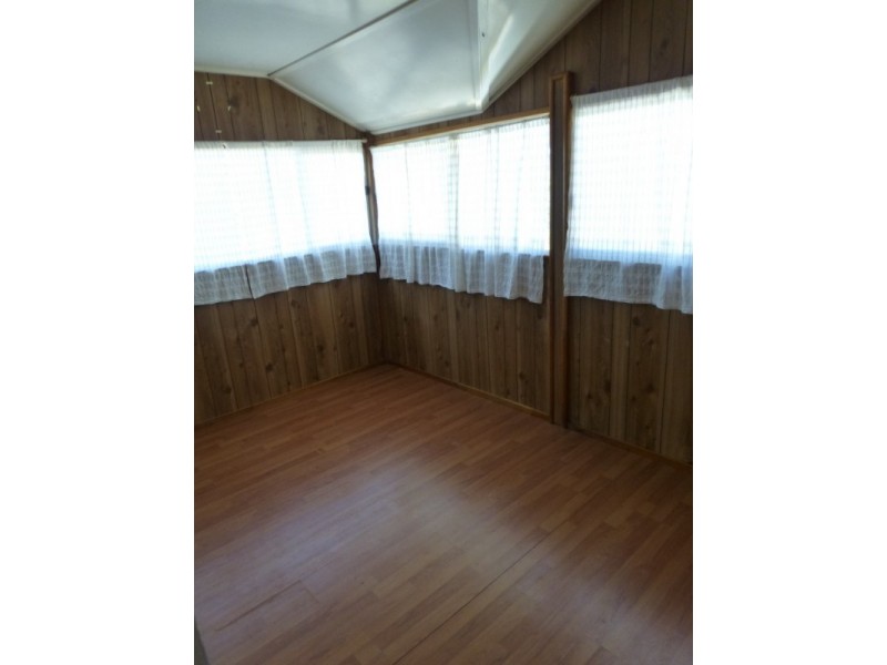 36 George Street, Biggenden QLD 4621