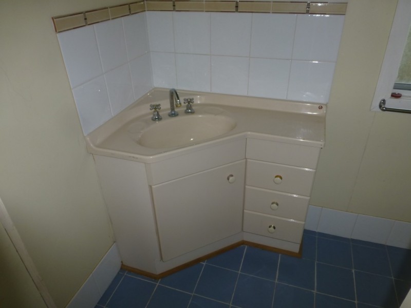 36 George Street, Biggenden QLD 4621