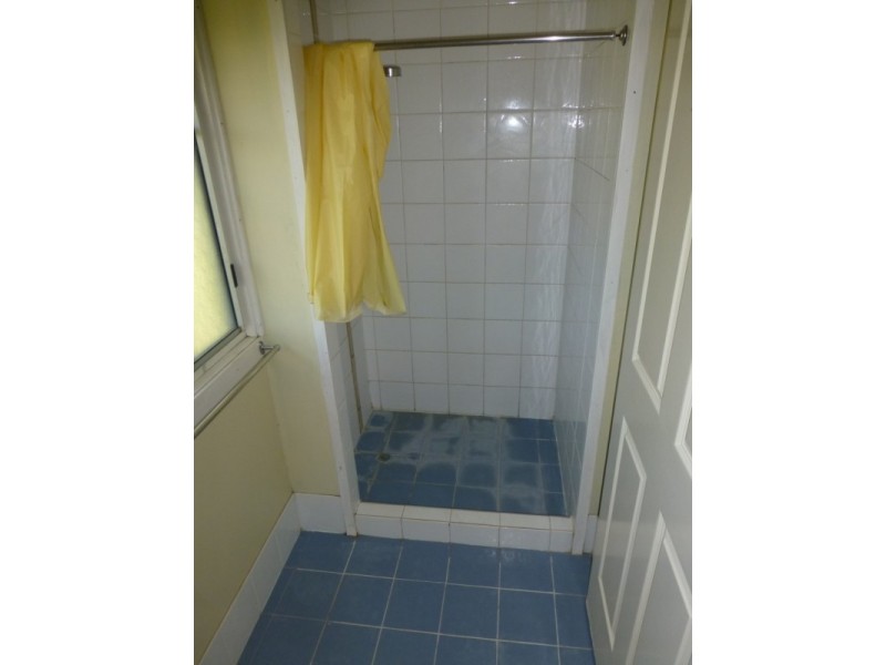 36 George Street, Biggenden QLD 4621