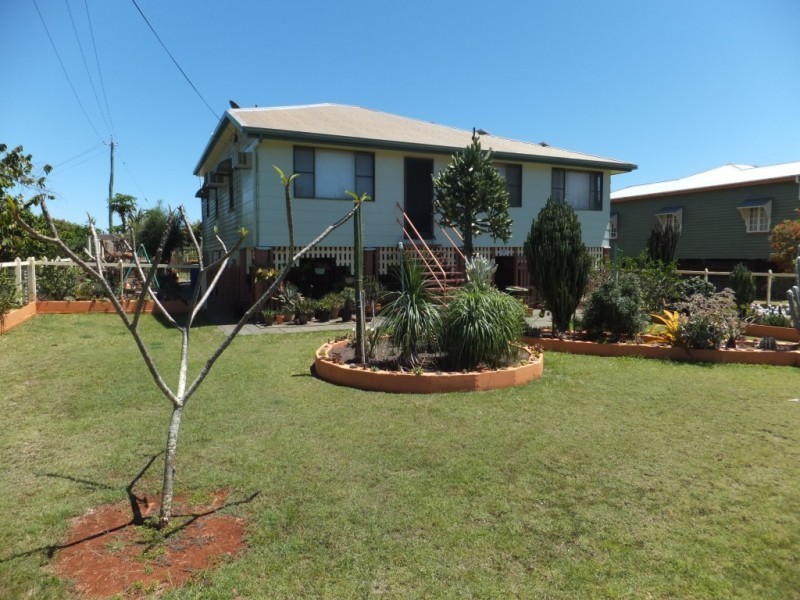 18 Broadhurst Street, Childers QLD 4660