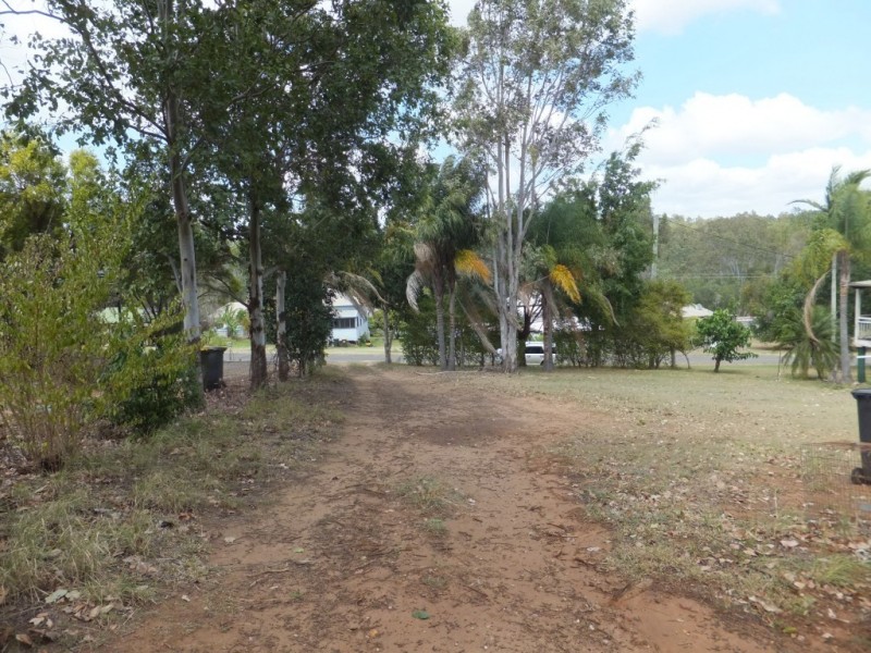 15 MCGIBBON STREET, Apple Tree Creek QLD 4660