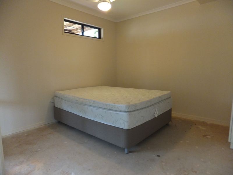 21 Hinkler Street, Childers QLD 4660