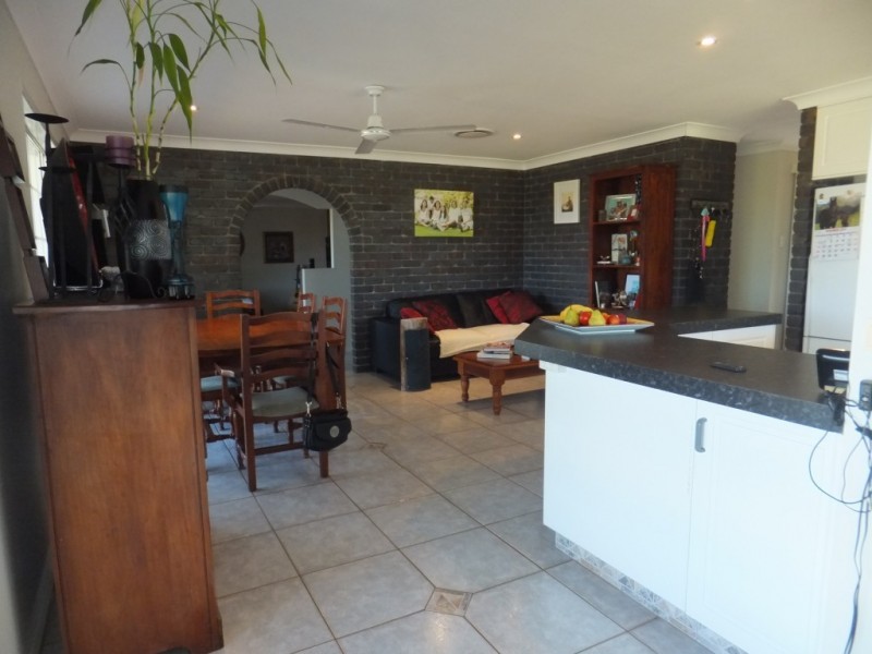 87 NORTH ISIS ROAD, North Isis QLD 4660