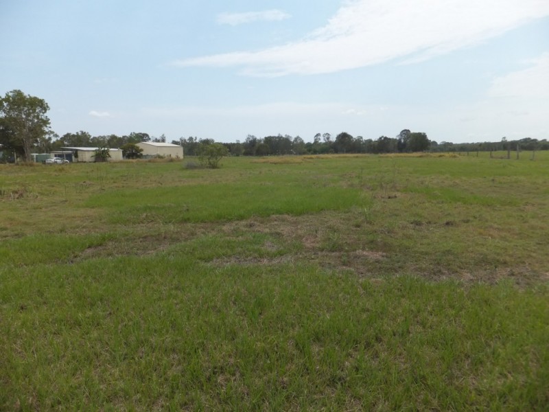 9 RIVER ROAD, Buxton QLD 4660