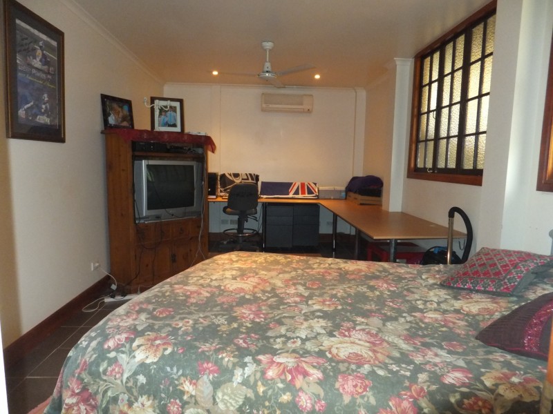 3 NEW STREET, Childers QLD 4660