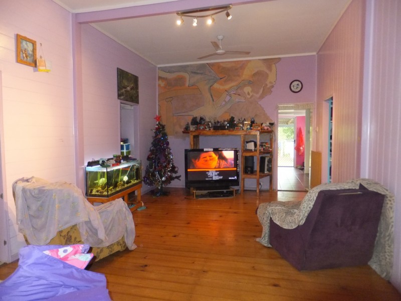 25 Norman Street, Cordalba QLD 4660